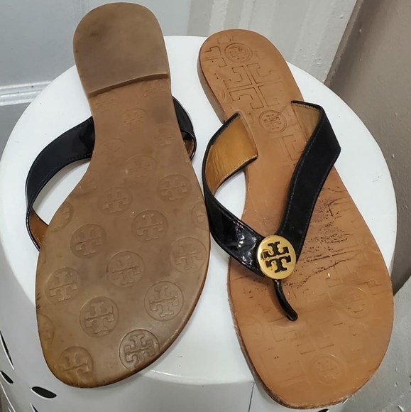 Tory Burch Thora Thong Black Patent Leather Brown Flat Sandals Women’s Size 8M🌴 - Picture 10 of 11